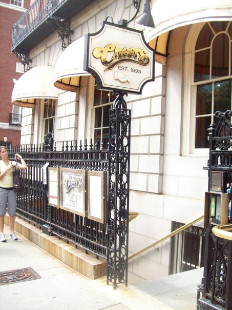 Chapter 7: Where everybody knows your name